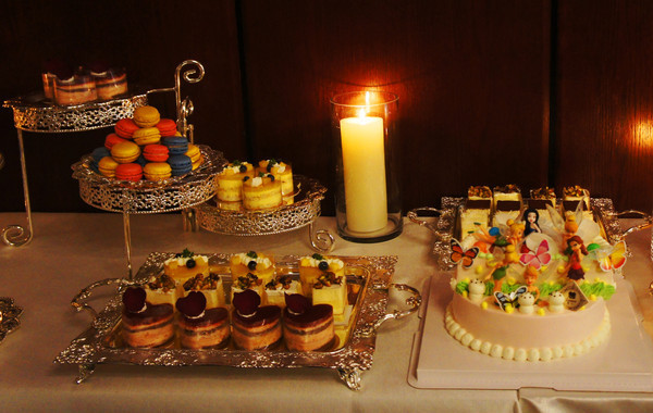  ��Ʒ ����