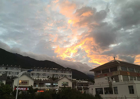 ��������