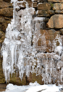 ����ʯǽ�ϵı���