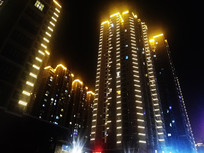 �����к�������¥��������Ƭ