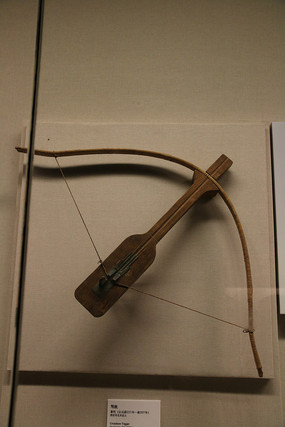 精致木质诸葛弩