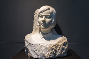 �㶫��λŮ������Ա��������