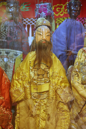 Ȫ������ľż�ʵ�