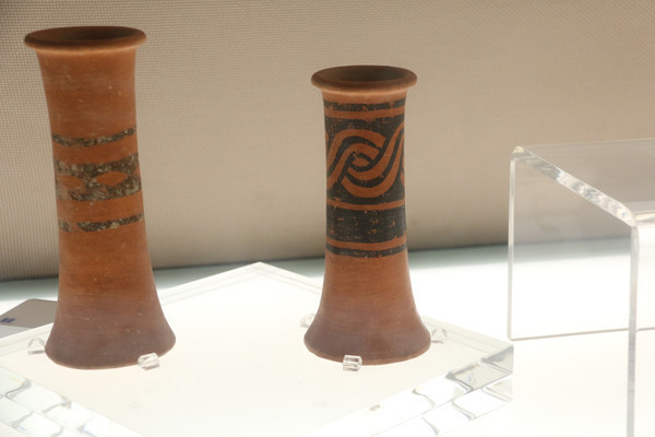 ���պ��Ƴ���ƿ