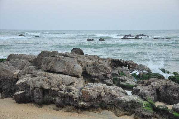 ���κ���