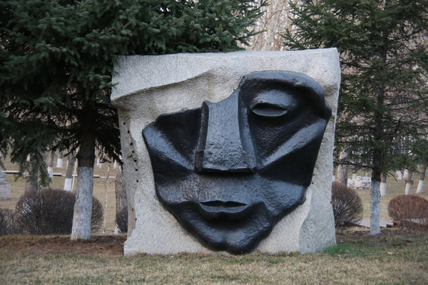 ����ʯ����