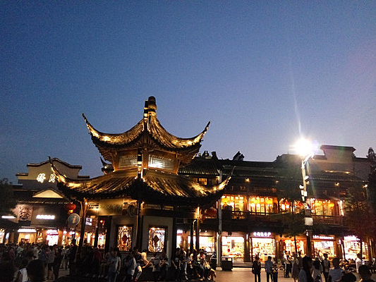 �ƻ�ͨ���Ĺų�