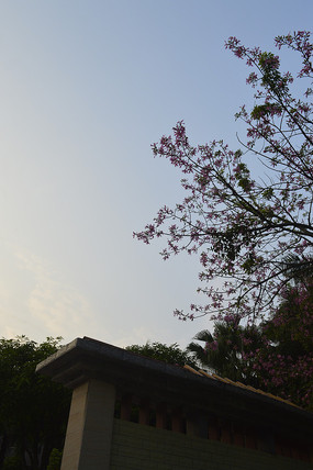 暮色 建筑一角