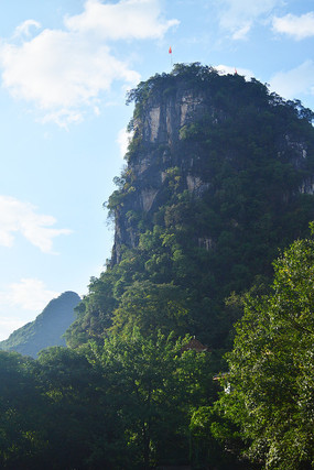 ��ɽɽ���ϵĺ���