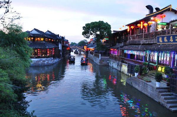 ����С��