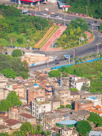 ����С��