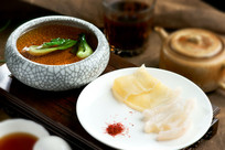 �����غ컨