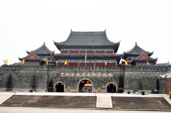 ��ɽӰ�ӳǴ���