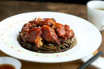 ��������