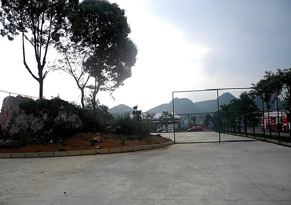 У԰��ļ�ɽ��ľ