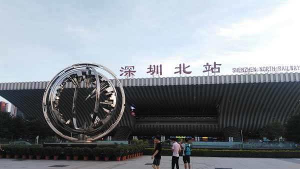 ���ڱ�վ����