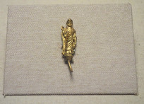 ����  ����