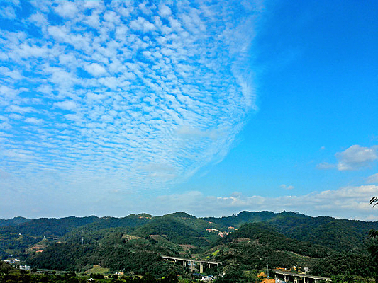 ��ɽ����