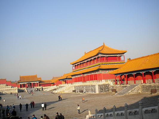 �ʹ�����