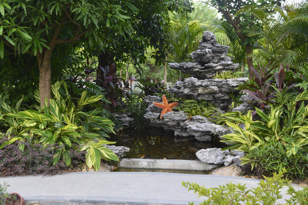 ���ݶ�ͯ��԰��ɽʯˮ��