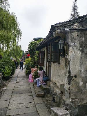 ��������