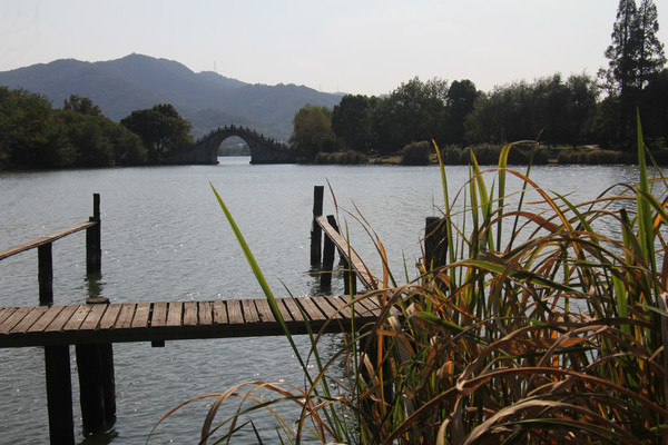 �����ˮ�봬������