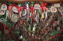 ����ɽ��Ը���Ʒ���