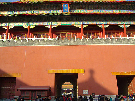 �ʹ�����