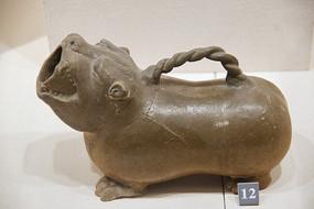 ��κ���ջ���