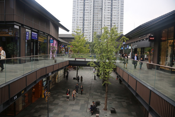 ̫������ҵ���н�