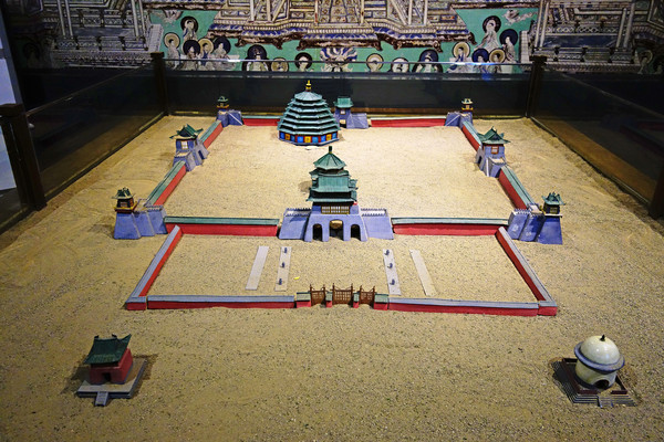 ��������