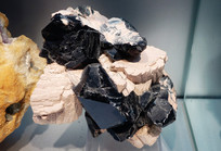 ����ʯ-ˮ�� 