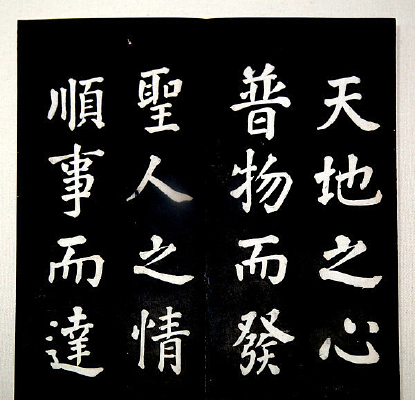 ���¥����