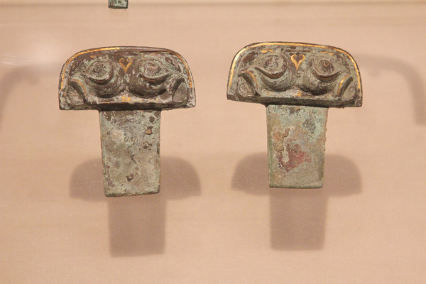 ����������