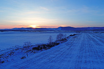 ũ�ﶬѩĺɫ �����ģ� 