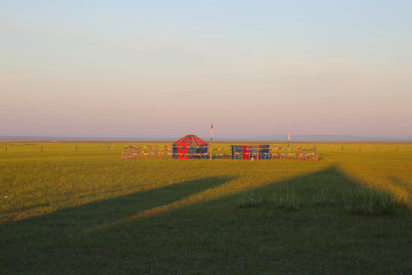 ��ԭ�ϵ��ɹŰ����