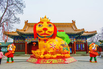 ��ɽ�������ǰ��չ��Ф���վ�