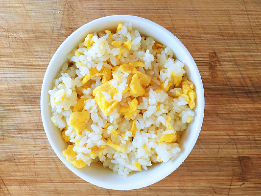 һ�뵰����