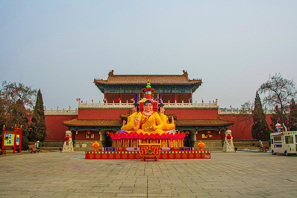 ��ɽ���������������������