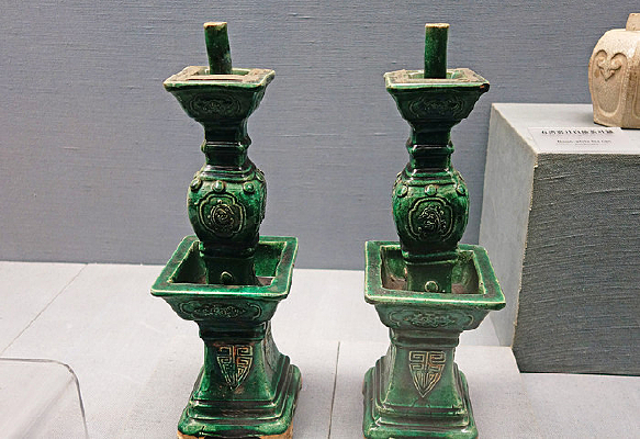 ʯ��Ҥ���Է�����̨ 