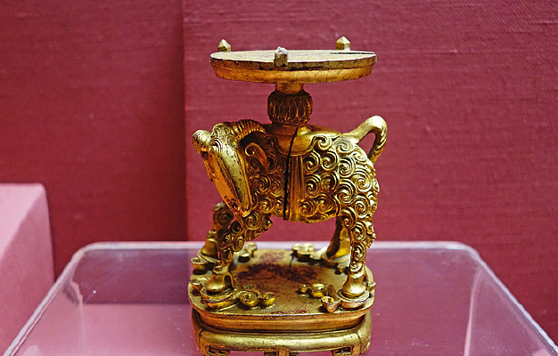 ����ľ�����򹩵� 