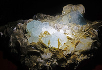 ������ʯ 