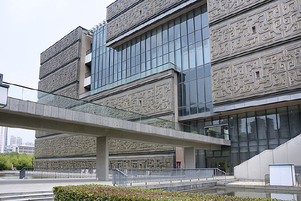 ����ʡ������