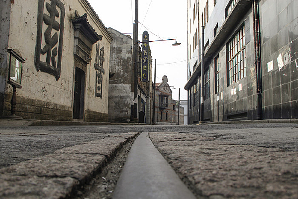 ���Ϻ�����