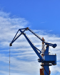 ��������µĸۻ�ж����