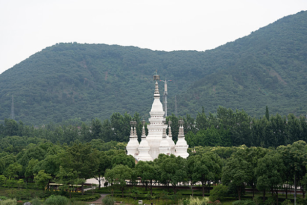 ��ɫ��̽���