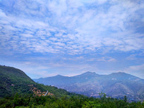 ��ɫɽ�����������