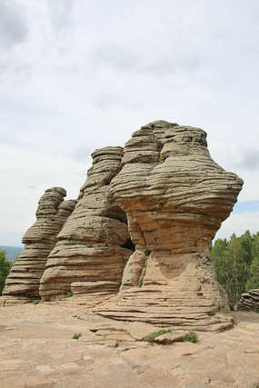 ��ʲ����ʯ�־���