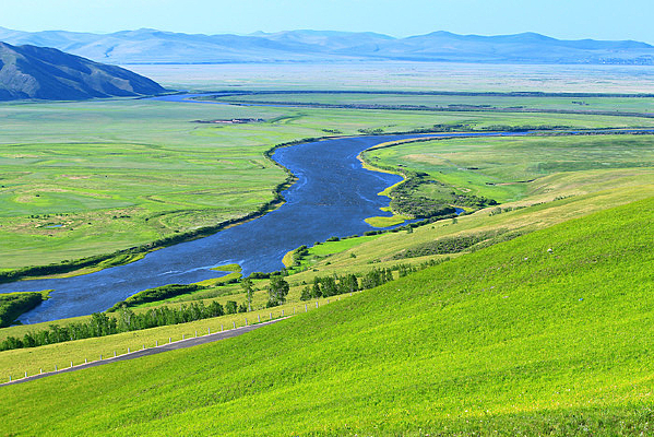 �������� ��ɫ���� 