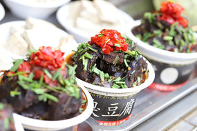 ��ζ������